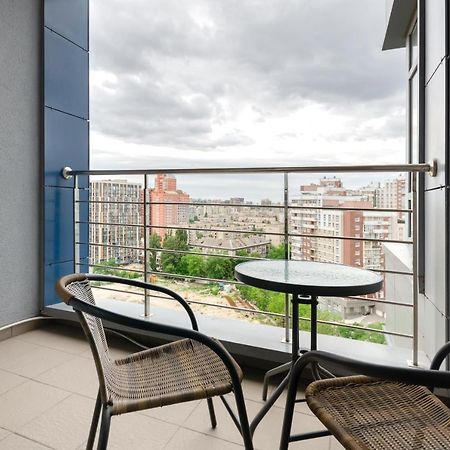 Petrovdom Apartaments 11-212 In Rc Central Park, 7 John Mccain Street Kyiv Exterior photo